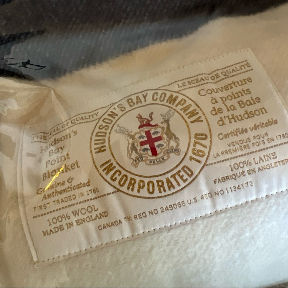 HUDSON’S BAY COMPANY 8 Point King Size Wool Blanket Made in England NWT - Picture 3 of 14
